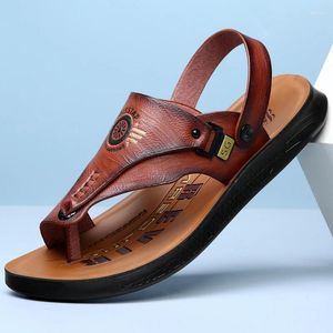 Sandalet Flip Flop Ayakkabıları Yaz 2024 Plaj Açık Giyim Çift Amaçlı Çift Amaçlı Boş Boş Zaman Anti Kaç Aşınma Dayanıklı