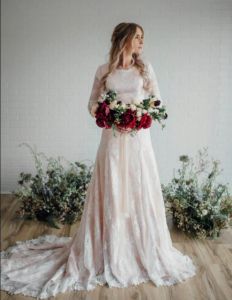 Vestidos sereia rosa renda vestidos modestos de noiva com mangas compridas jóias pescoço boêmio vestidos de noiva