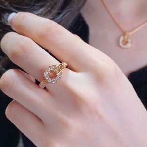 ハイバージョンBaojia Copper Coin Ring in Good Time、Full Exquisite Diamond Inlaid Indexpeny Ring、女性用の手作りのジュエリー