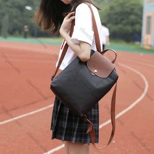 2024 Designer de luxo Mulheres bolsas Bolsas dobráveis Backpack impermeável versátil de alta qualidade de lazer ao ar livre Mochilas portáteis 10a