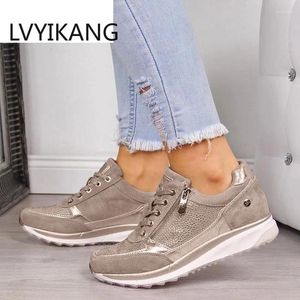 Fitnessskor Kvinnor Sneakers Ladies Elastic Thicken Heel Running Zipper Leather Platform Trainers Tenis Feminino 2024 Zapatos de Mujer