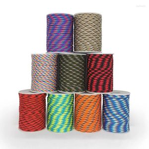 Sängkläder sätter 30 m 1roll 4 mm 7 stativkärnor Paracord för överlevnad Parachute Cord Lanyard Camping Climbing Rope vandringskläder