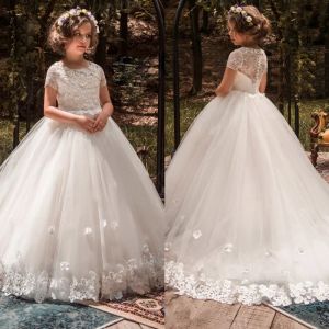 Sukienki Białe suknię balową sukienki dla dziewcząt na wesele 3D Kwikowane koronkowe małe dzieci Pierwsza sukienka komunalna