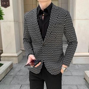 Ternos masculinos Spring Spring High Quality Plaid Business Suit Casat/masculino Slim Fit Casual Tailcoat/Clube Social masculino Defina um botão