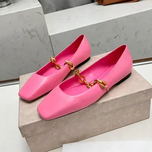 Temperament Women's Loafers Spring Autumn äkta läder övre kortfattad stil casualskor metallkedja dekor fyrkantiga tå damer enstaka skor 2024 Ny