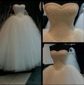 Klänningar lyxig bollklänning Bandage Wedding Dress Sweetheart Strapless Halsringning Lace Pearls paljetter Brudbröllopsklänning