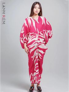 Lässige Kleider Lanmrem Maxi Plissee Kleid für Frauen gegen Hals Batwing -Ärmel drucken lose weibliche elegante Kleidung 2024 Spring 2m538