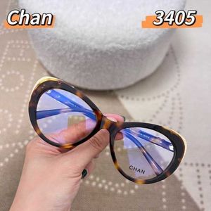 2024 Mode Männer Luxusdesigner Frauen Sonnenbrille Chan Plain Face Gläses Lichttemperament Phnom Penh Katze Eye Dark Lady