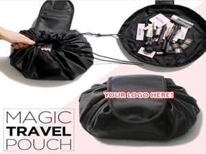 Tragbarer Kosmetialbeutel -Draw -String -Reisetasche mit Artefakten mit zusammenklappbarem Make -up -Organisator des Logo -Drucks 8424222