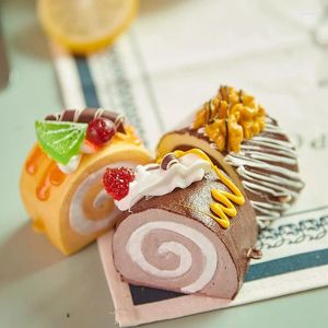 Декоративные цветы 12шт / набор моделирования еды модель Hokkaido Swiss Roll Cake Wedding Sward Образец