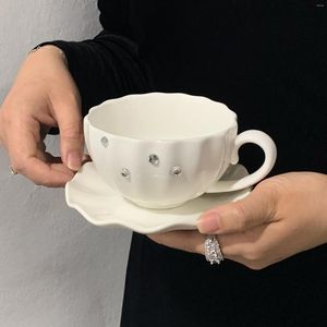 Xícaras picadas manchas insere a onda de diamante xícara de borda e prato requintado de alta beleza de chá de chá da tarde de café atacado