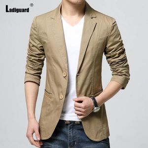 Giacche da uomo uomini vintage base 2024 Blazer per leisure Fashion Blazer Corean Casual State Takesk Abbigliamento da uomo sexy Mens M-4xl