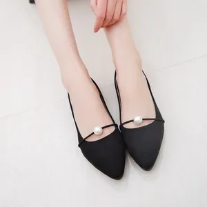 Casual Shoes 2024 Spring Large Size Single Women Fashion Pointed Pearl Shallow Mouth Suede Flat Professional Work