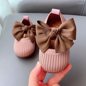 Casual Shoes Baby Barn Bow Children Soft Soled Breattable Princess Cotton Spädbarn Småbarn Girl Sneakers D784