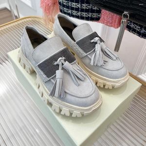 Casual Shoes Little White Loafers Women's Punk Style Läderstorlek 35-41LACE-UP HEEL PLATFORM KVINNA GOTISK Tjocka botten Sneakers