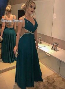 Klänningar backless chiffion pärlor eleganta sexiga vneck prom klänningar ärmlös högkvalitativ kvällsparty klänning s2597