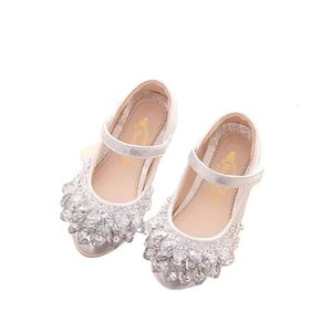 Crianças Glitter Kids Girls Sapatos de couro Princesa Toddler Big Girl Wedding Party Shoe 240321