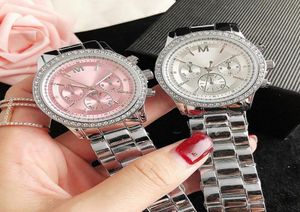 Märke Watches Women Girl Diamond Crystal 3 Dials Style Metal Steel Band Quartz Wrist Watch M1251600434