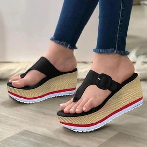 Hausschuhe Mode Frauen lässige Schuhe atmungsaktive Slip-on-Freizeitkeile Slipper für Frauen Zapatos Mujer Claquette