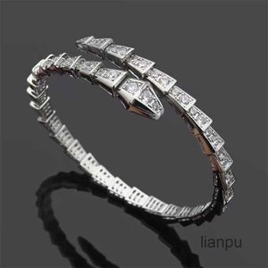 Bangle Tennis Love projektant biżuterii Diamond Piękny wąż sier Rose Gold Jewellery Copper Party Wedding Charm dziewczyna węża bransoletka