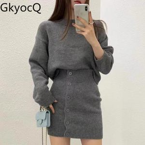 Arbeitskleider Gkyocq Korean Chic Herbst und Winter Nische Lazy Style Long Ärger gestrickter Sweater mit hoher Trottel, einreißiger Rockanzug