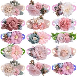 Hundkläder 2024 25st Flower Bowties Pearl Diamond Pet Bows For Bow Tie Collar Valentine's Day Spring Grooming Products