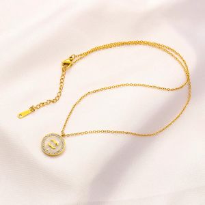 Luxury Brand Designer Letter Necklaces 18K Gold Plated Crystal Stainless Steel Choker Pendant Never Fading Chain Jewelry