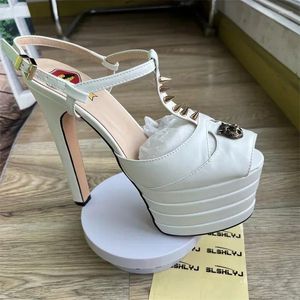 Sandals Fish Mouth Rivet 16cm High Heel Platform Party Wedding Ball T-stage Women Shoes Quality Large 43summer Female