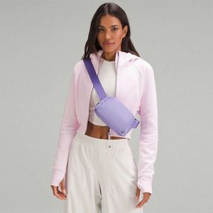 Neue und neue Lu Belt Back Offizielle Models Ladies Sport Tailentasche Lulu Outdoor Messenger Chest 1L Kapazität mit Marken Beltsbag Weste