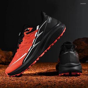 Sapatos casuais super legal Running Man Anti Slip Sports for Men Sneaker Mens Designer andando de corrida