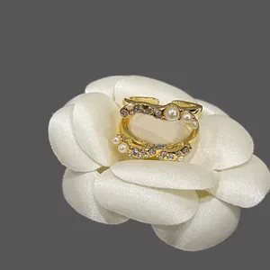 Модные дизайнерские кольца для женской буквы регулируемой размер размер открытого серебряного кольца MENS MIX Цвет розовые кольца ювелирные изделия Черный высокий уровень ZH212 H4