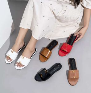 Luxury Metallic Slide Sandals Designer Slides Women 039 S Slippers Shoes Summer Fashion Wide Flat Flip Flops With Box Size 35-41 Original 366