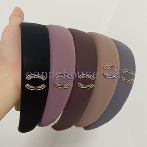 Classical Luxury Pure Color Crystal Letter Headbands Designer Brand Hair Bands for Women Girl Brand Elastic Headband Casual Fashion Head Wrap Christmas Gifts