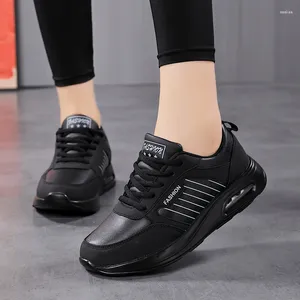 Lässige Schuhe hochwertiger wasserdichte Herbst Running Women Leder Nonrutsche Sneakers Ladies Leichte Fitness Walking