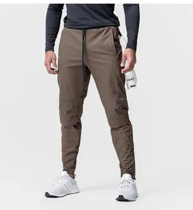 Calça masculina Design esportivo