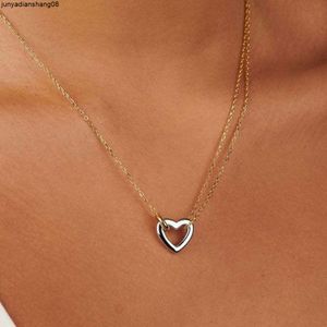 Stainless Steel Eternal Ring Asymmetric Splicing Necklace Neckchain Short Loop Interlocking