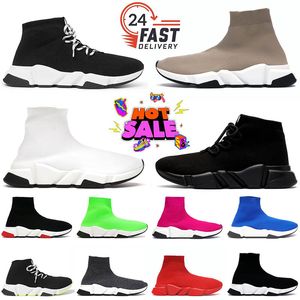 디자이너 남성 여성 양말 양말 신발 로퍼 스니커 트레이너 핑크 블랙 흰색 베이지 낙서 낙서 로우 슬립 온 레이스 무료 운송 신발 DHGATE LUXURYS 워킹