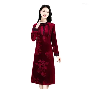 Sıradan elbiseler Çin disk tokası midi elbise kadın giyim standı yaka sonbahar kış vintage halk jakard örgü kadife