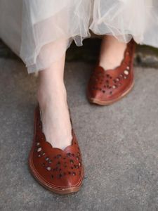 Sıradan ayakkabılar artmu gerçek deri içi boş kadınlar daireler loafers zarif kadın yumuşak taban lüks retro bayanlar