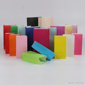Presentförpackning 50st/Lot Mini Kraft Paper Bags Stand Up Dot Child Party Birthday Food Pack Packing Treat Bag Supplies