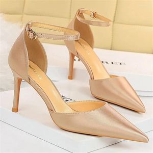 Dress Shoes Summer Women 8cm High Heels Sandals Wedding Bridal Strappy Satin Low Sandles Luxury Red Nightclub Evening Fashion