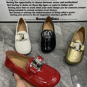 Повседневная обувь Fashion Women Loafers Plus Size Slip на женских квартирных дизайнеров