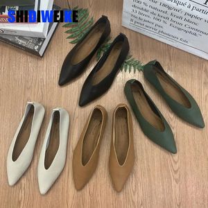 Sapatos casuais SDWK Top Quality Princess Flats Mulheres planas vintage Deep V Design Lady Fashion Elegante European AD4280