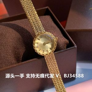 Agete의 Vintage Small Gold Mini 섬세한 밀 귀 여자 광장 쿼츠 시계