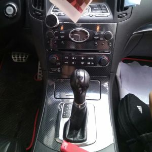 Infiniti G25 G35 G37 2010202016セルフ接着カーステッカーカーボンファイバービニールカーステッカーとデカールカースタイリングアクセサリーのためのステッカー