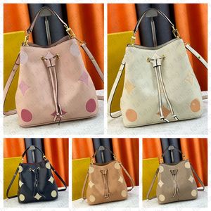 5A Top Quality Designer bags Womens Genuine Leather Shoulder bags embossing totes Handbag Purse Crossbody Bag bucket bag Handbags Tote bag Wallets