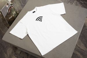 24SS Wczesna wiosna męskie koszule dżinsowe spodenki Włochy Paris Mężczyźni Women Street Fashion krótkie rękawy OS T-shirty Summer Trzych TEE ZB0405