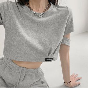 Harajuke Crop Tops Women Women Summer High Chaist Fashion T-Shirt Egirl Solid Cut Out Manga curta Tees de grandes dimensões S-2XL 240402