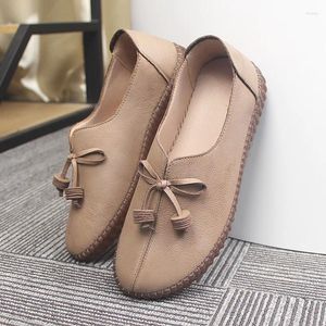 Casual Shoes Women Tassel Bowtie Loafers Woman Slip On Sneakers Ladies Soft Cow Leather Sying Flat Platform Female 2024