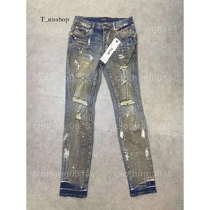 Jeans lila designer byxa staplade jeans män tårar europeiska herrbyxor byxor biker broderi rippade för trend693